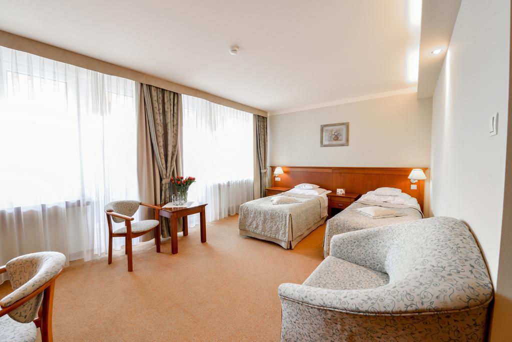 Spa Hotel Jawor Jaworze Ngoại thất bức ảnh